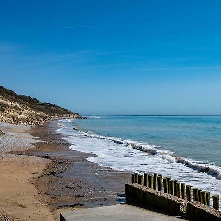 Whitecliff Bay Holiday Park Bembridge Esterno foto