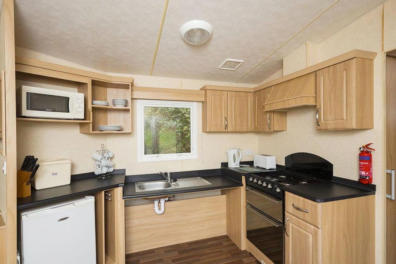 Whitecliff Bay Holiday Park Bembridge Esterno foto