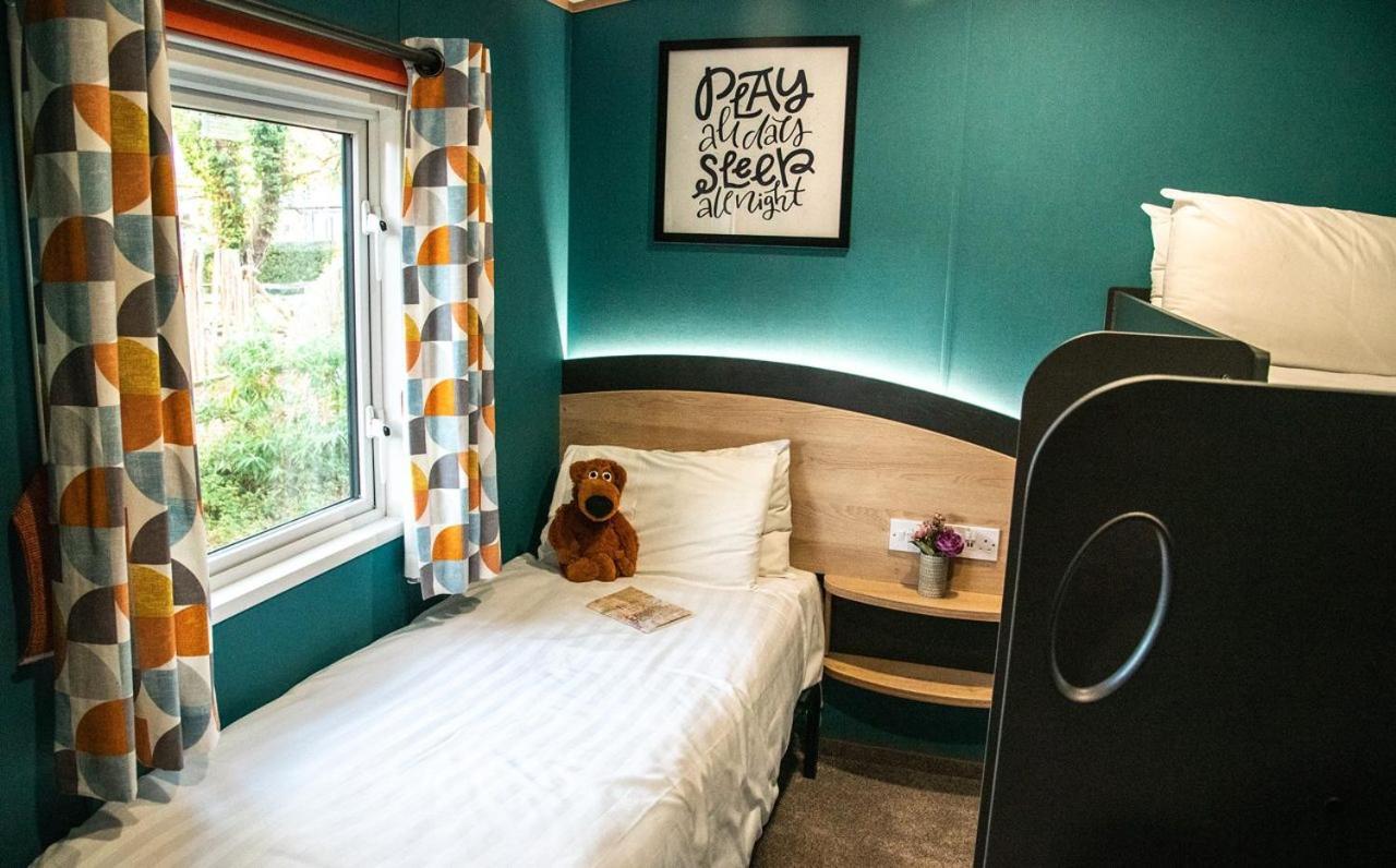 Whitecliff Bay Holiday Park Bembridge Esterno foto