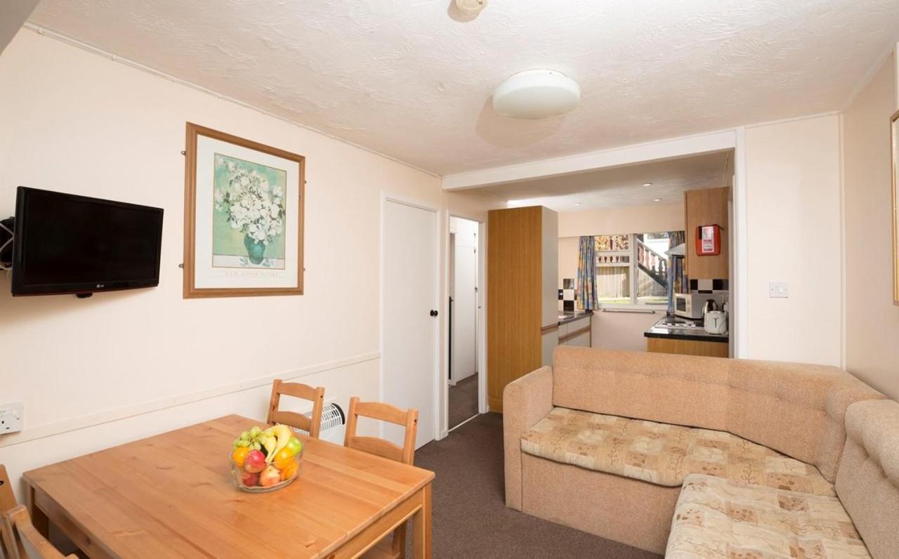Whitecliff Bay Holiday Park Bembridge Esterno foto