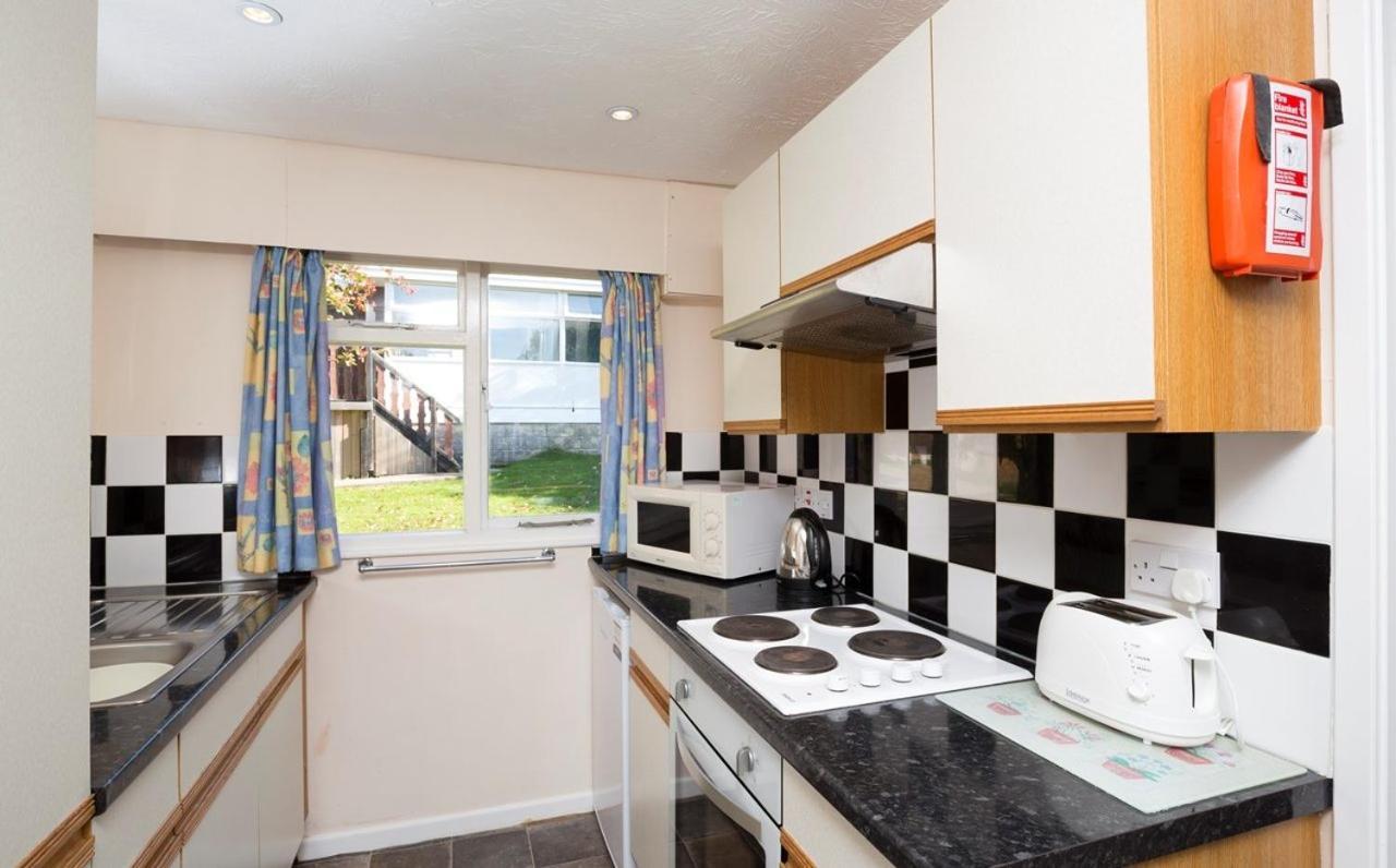 Whitecliff Bay Holiday Park Bembridge Esterno foto