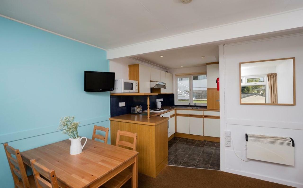 Whitecliff Bay Holiday Park Bembridge Esterno foto